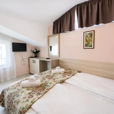 къщата с чешмата Veliko Tarnovo