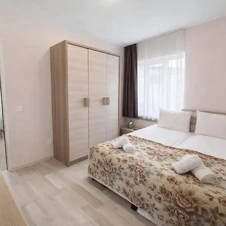 Apartment къщата с чешмата *